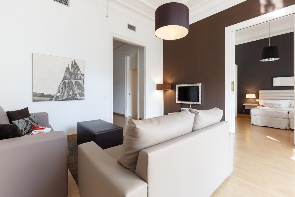 Alcam Paseo De Gracia Apartment Барселона Екстериор снимка